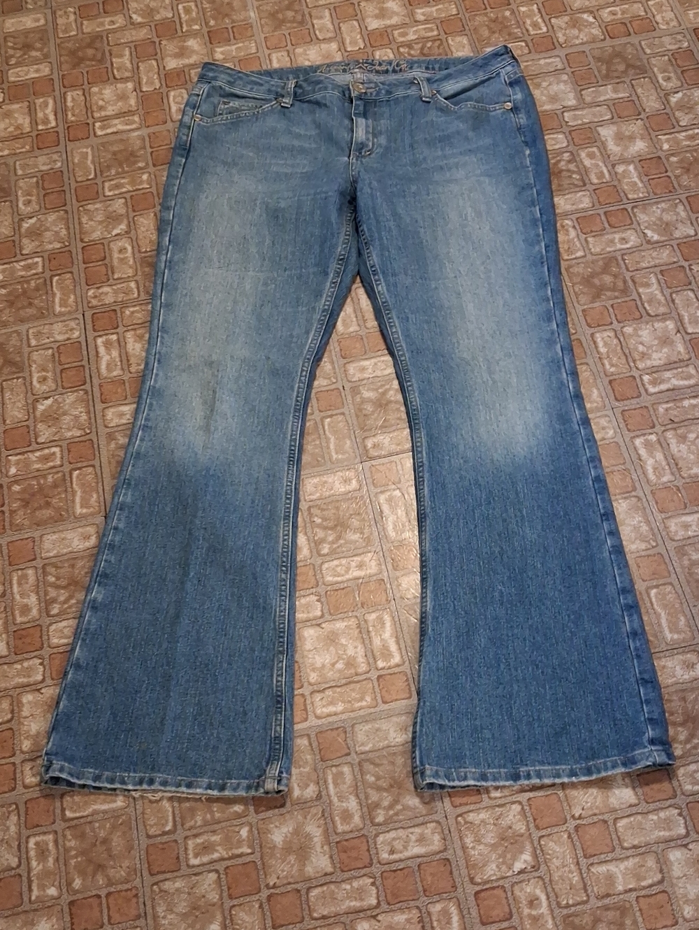 Arizona Jean Company Light Blue Flare Jeans Size 15